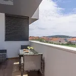 Lux Apartamento Trogir